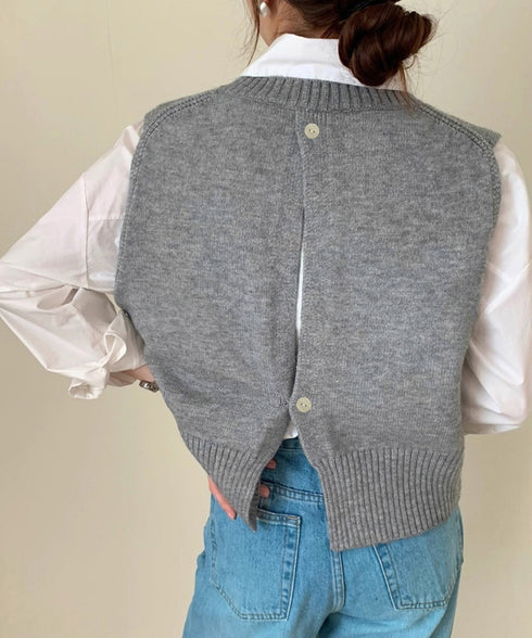 ケーブル編み ニットベスト バックボタン ニットジレ レディース ノースリーブ ニットトップス 大人 重ね着 ベストセーター カジュアル レイヤードベスト お洒落 24TPS-054